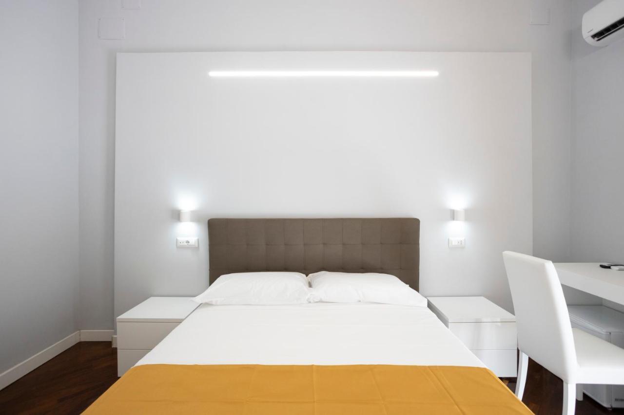 La Chambre Duomo Nápoly Kültér fotó