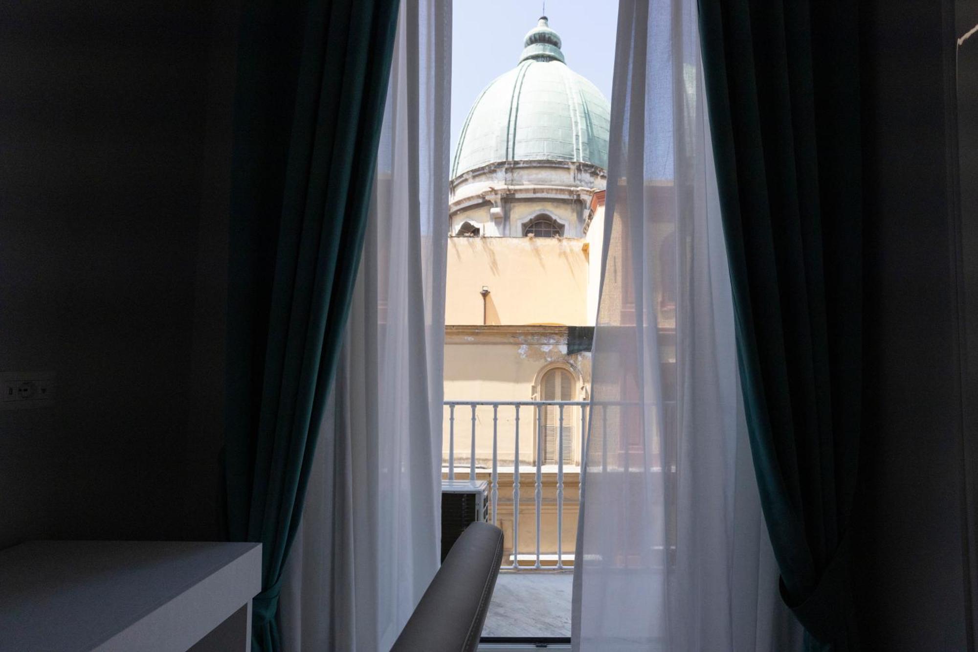 La Chambre Duomo Nápoly Kültér fotó