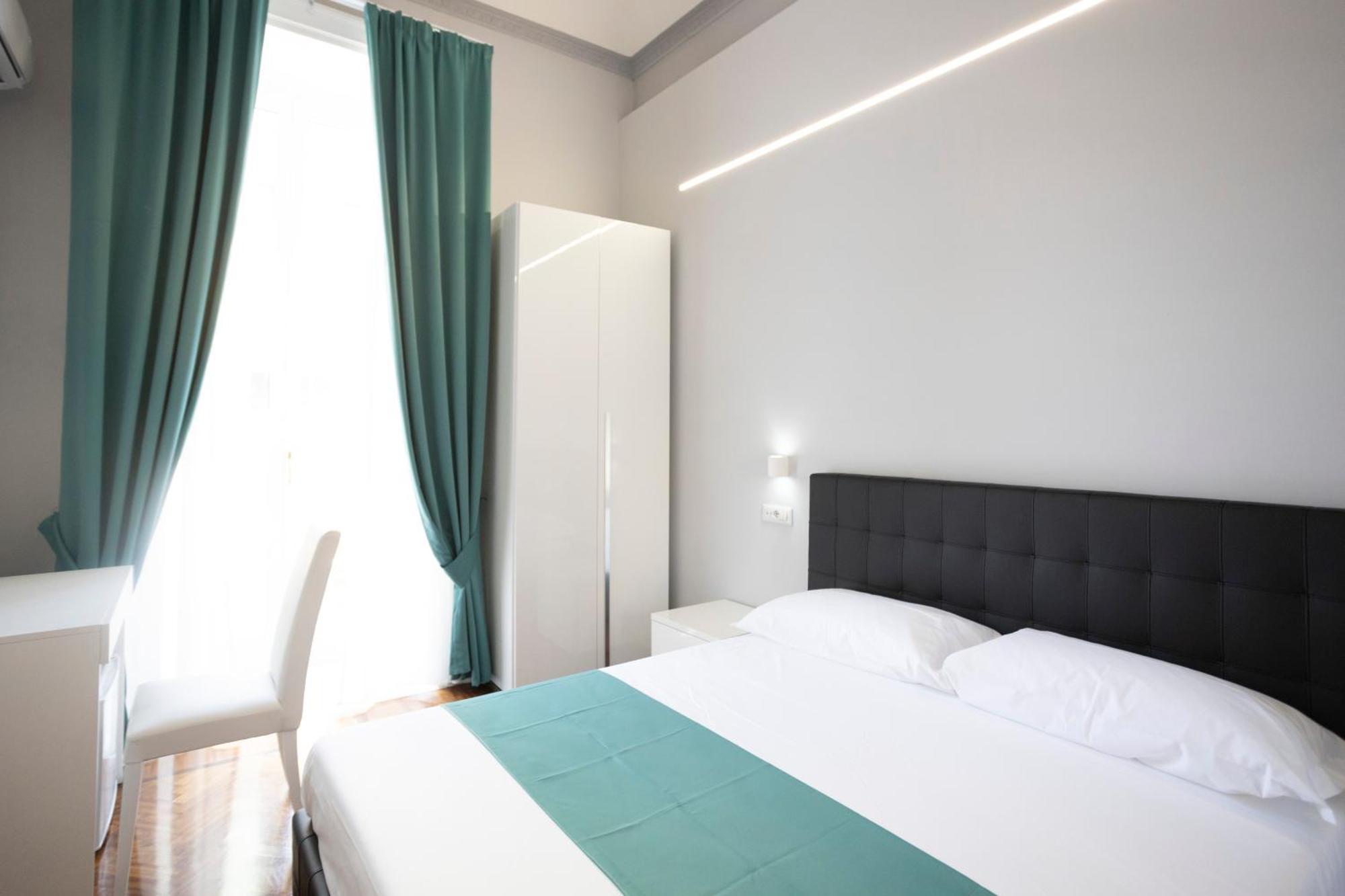 La Chambre Duomo Nápoly Kültér fotó