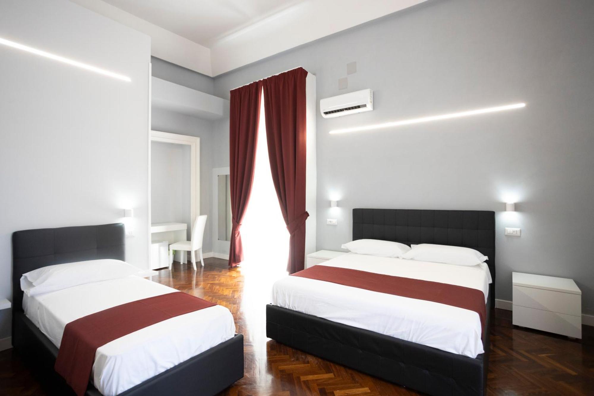 La Chambre Duomo Nápoly Kültér fotó