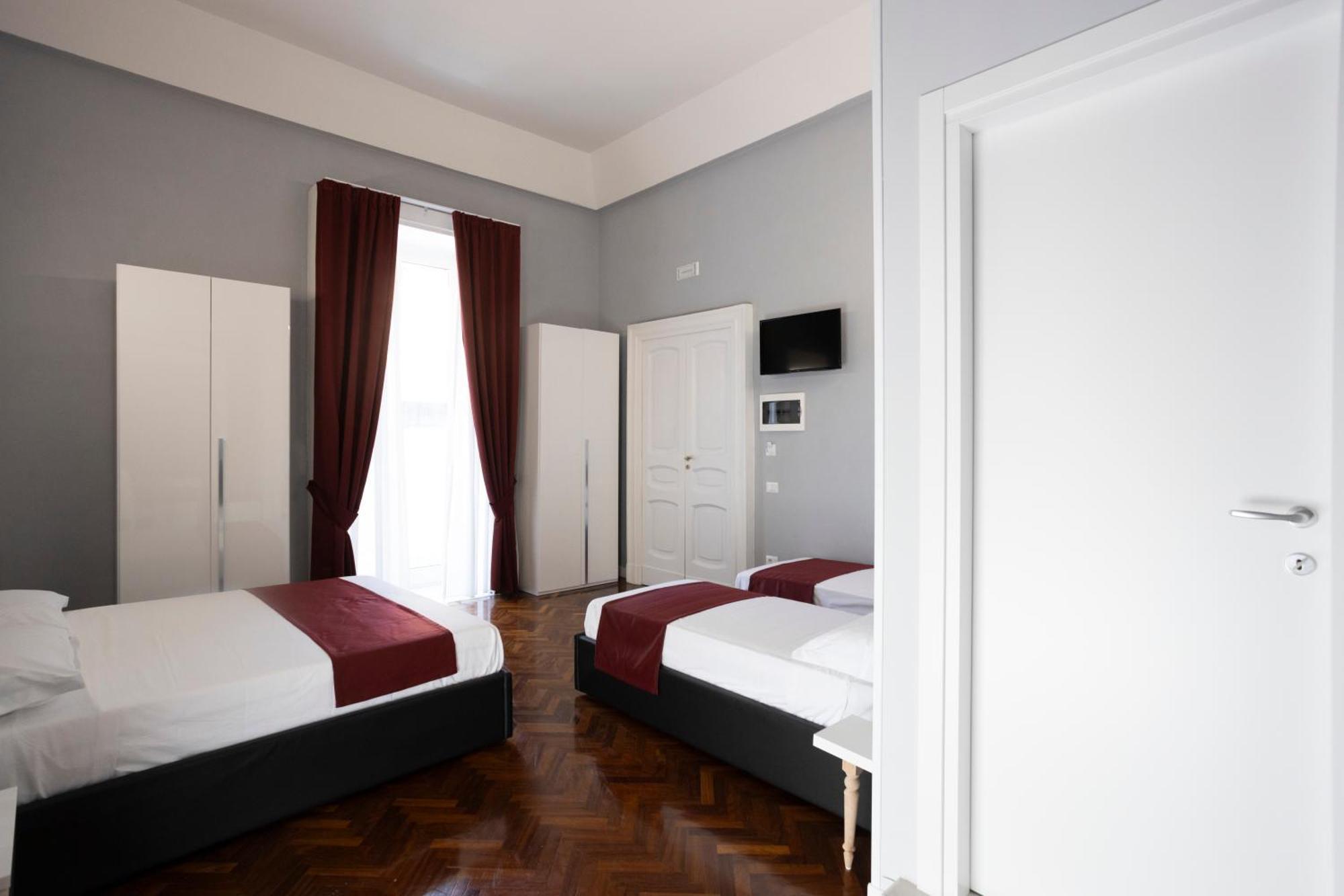 La Chambre Duomo Nápoly Kültér fotó
